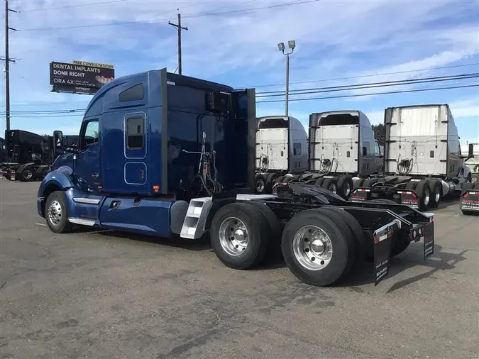 2022 KENWORTH T68019e35f7295354a2304cb4f2ae1a8673b
