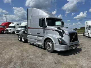 2016 VOLVO VNL64T630