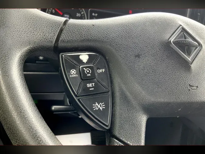 2022 INT LT625 6x4