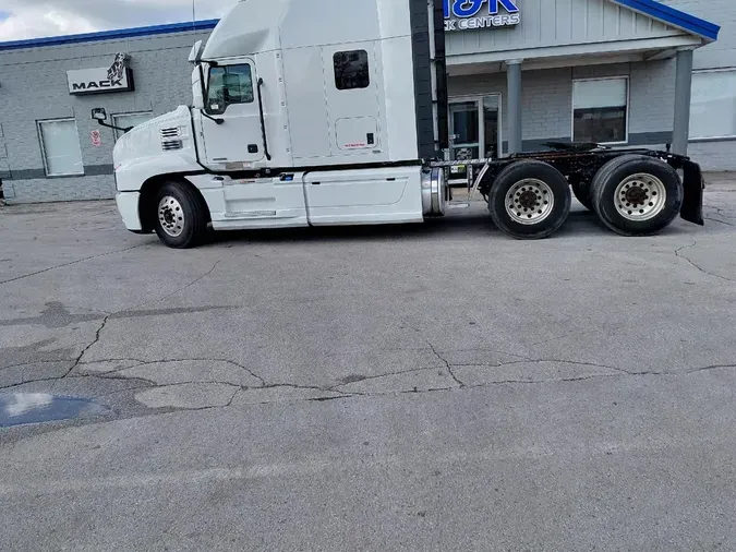 2023 MACK AN64T19e823bd322673856f2d58c95f3e078b