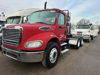 2009 FREIGHTLINER BUSINESS CLASS M2 112
