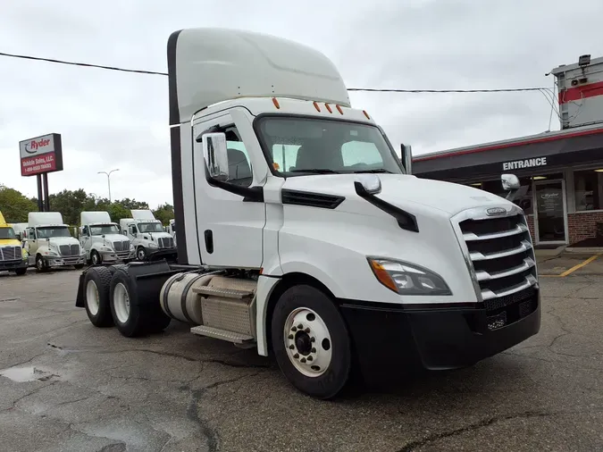 2021 FREIGHTLINER/MERCEDES NEW CASCADIA PX12664