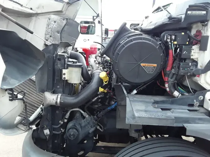 2020 NAVISTAR INTERNATIONAL RH613 DAYCAB T/A