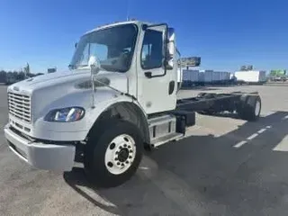 2020 FREIGHTLINER/MERCEDES M2 106