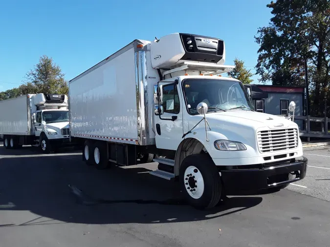 2018 FREIGHTLINER/MERCEDES M2 106