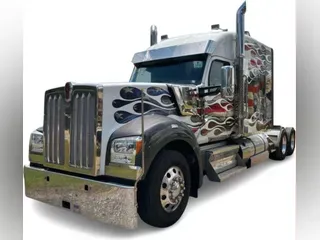 2023 Kenworth W990