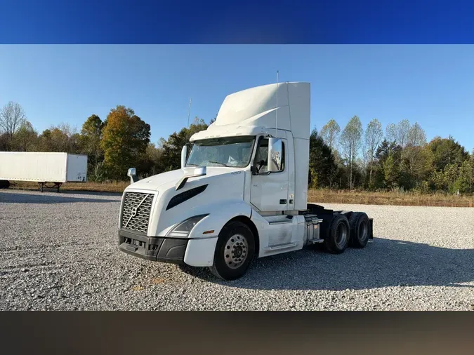 2019 Volvo VNL300