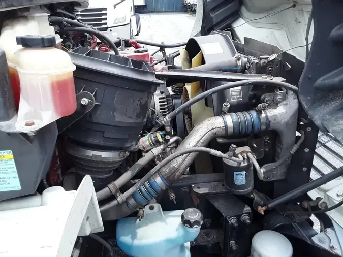2019 FREIGHTLINER M2 106
