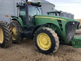 2009 John Deere 8230