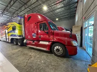 2012 FREIGHTLINER Cascadia 125