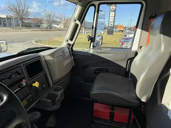 2019 International 4300