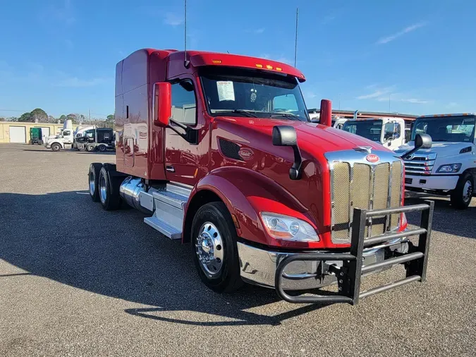 2022 Peterbilt 579