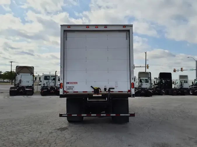 2019 FREIGHTLINER/MERCEDES M2 106