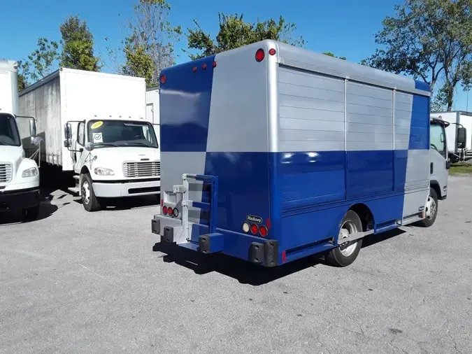 2018 ISUZU NRR
