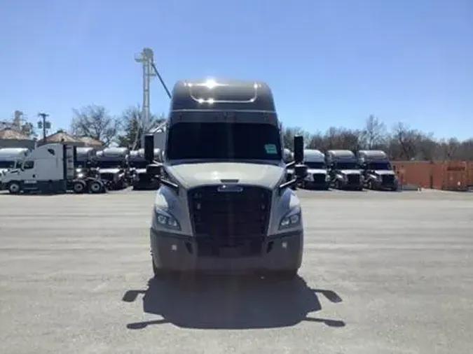 2023 Freightliner Cascadia