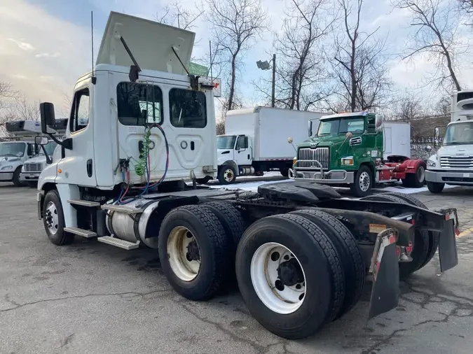 2019 FREIGHTLINER/MERCEDES CASCADIA 125