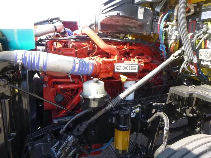 2021 Peterbilt 579