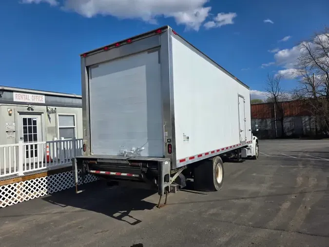 2019 FREIGHTLINER/MERCEDES M2 1061a1730e50125c1e48fe8298a2db3f496