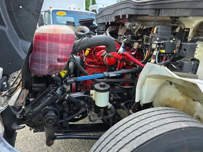 2018 NAVISTAR INTERNATIONAL 4300 LP