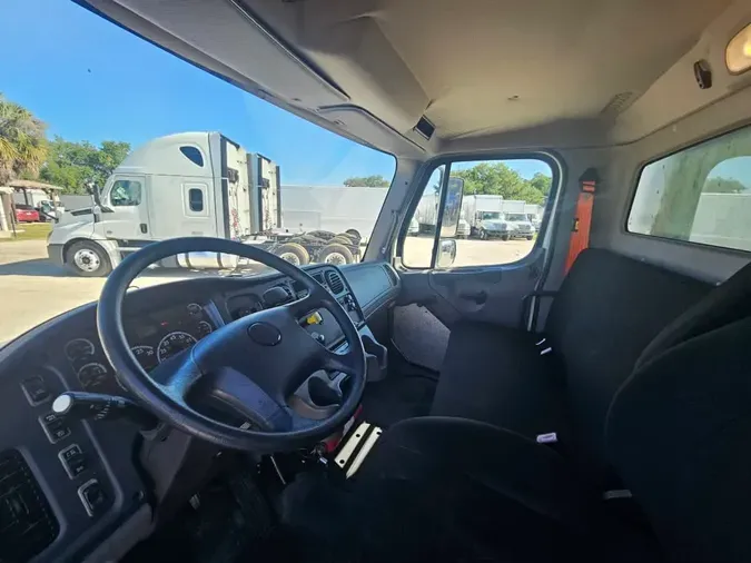 2015 FREIGHTLINER/MERCEDES M2 1061a22c7ee0705c549d6fdce8ab7724143