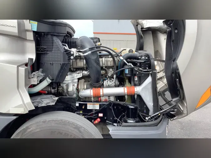 2021 Freightliner Cascadia