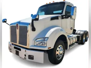2022 Kenworth T880