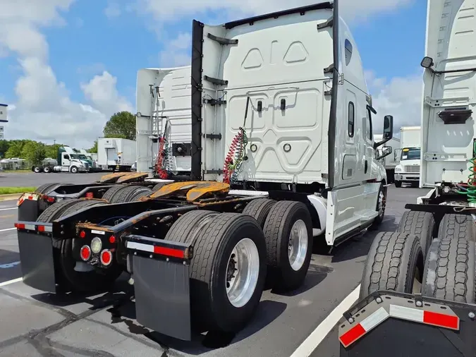2020 FREIGHTLINER NEW CASCADIA PX12664