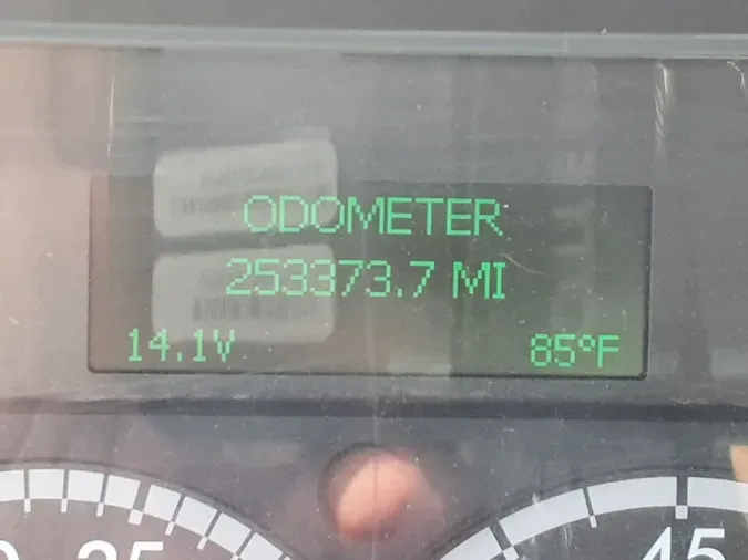 2018 FREIGHTLINER M2 106