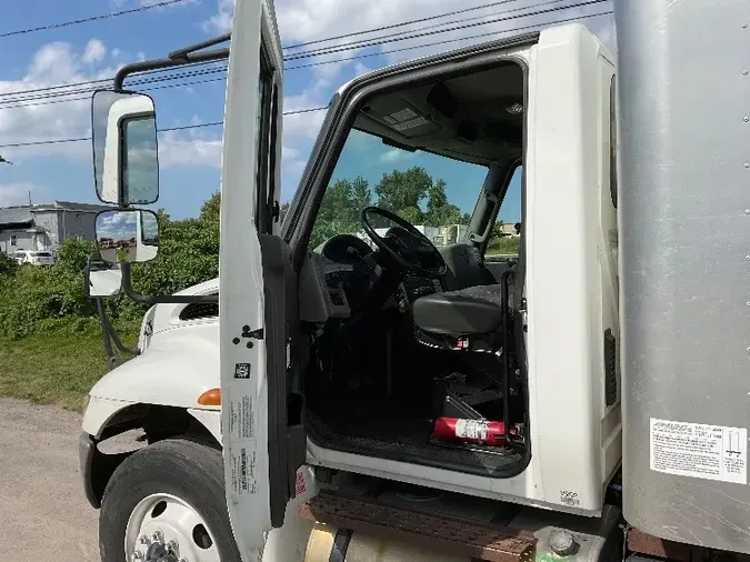 2018 International 4300