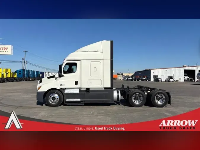 2019 FREIGHTLINER CA116