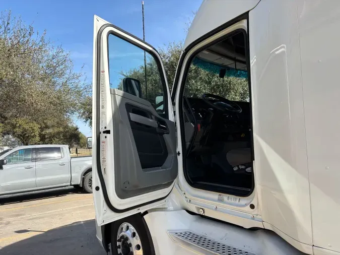 2020 Kenworth T680