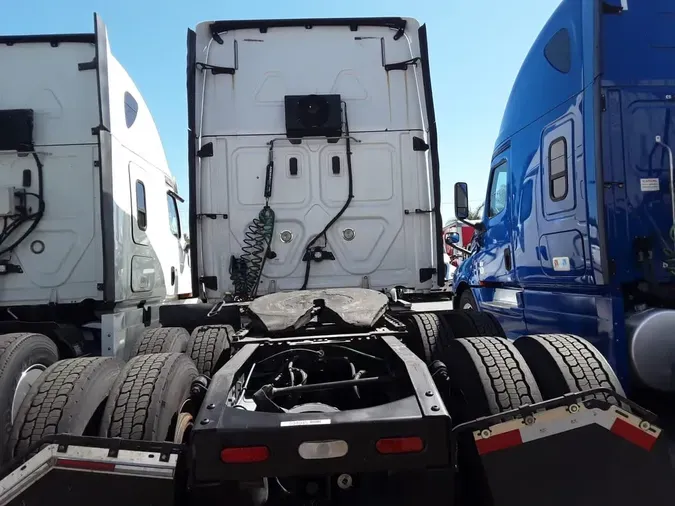2018 FREIGHTLINER NEW CASCADIA PX12664