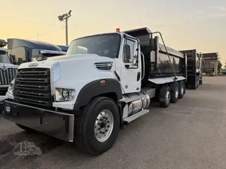 2020 FREIGHTLINER 114SD