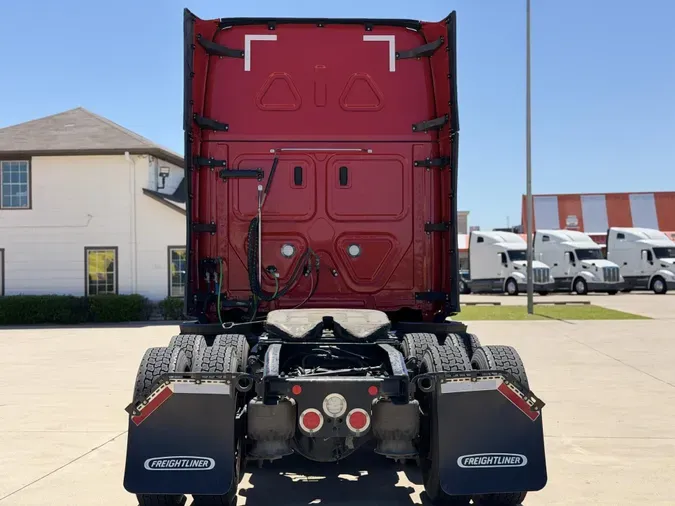 2022 Freightliner Cascadia1a3cb08edc9de3e8a3c3e9e6e62b3029