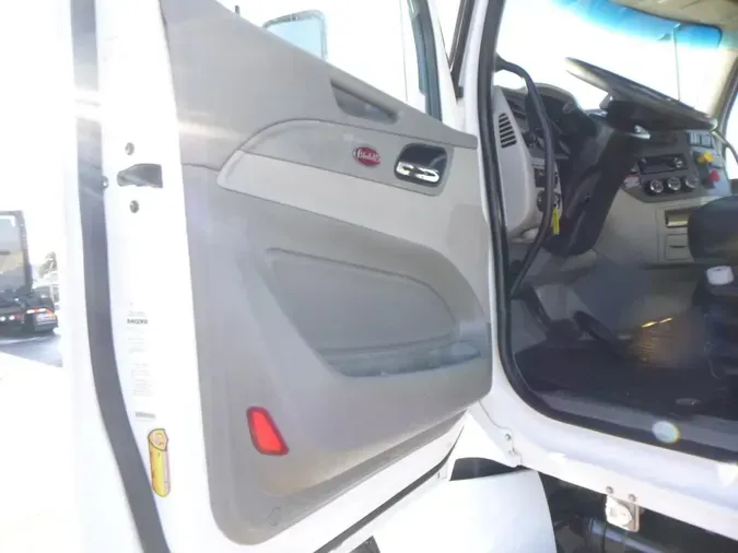 2020 Peterbilt 579