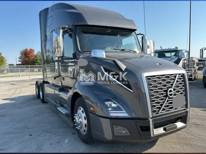 2024 VOLVO VNL64T760