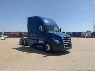 2022 FREIGHTLINER CASCADIA 126