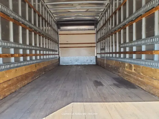 2019 FREIGHTLINER/MERCEDES M2 106