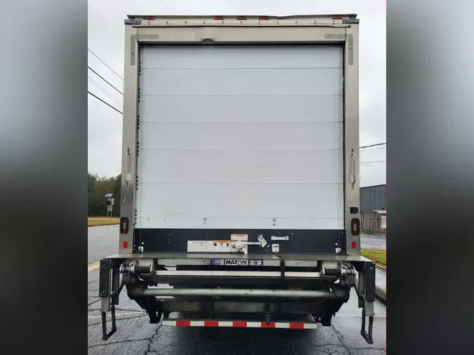 2019 FREIGHTLINER/MERCEDES M2 106