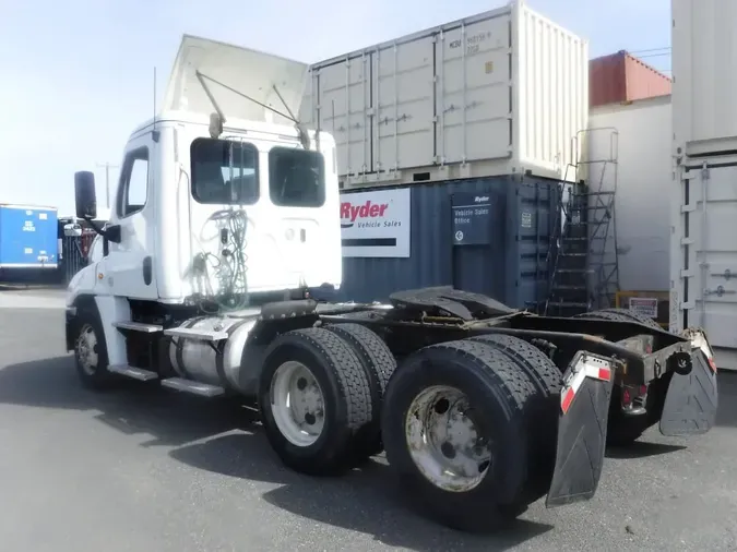 2018 FREIGHTLINER/MERCEDES CASCADIA 125