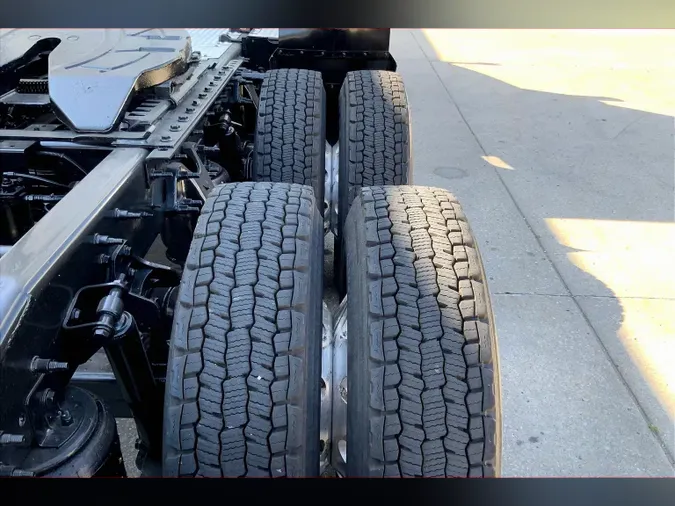 2021 INT LT625 6x4