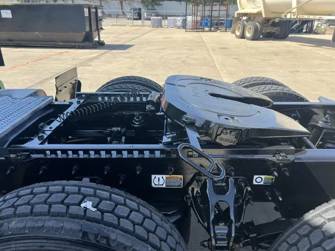 2023 Peterbilt 579