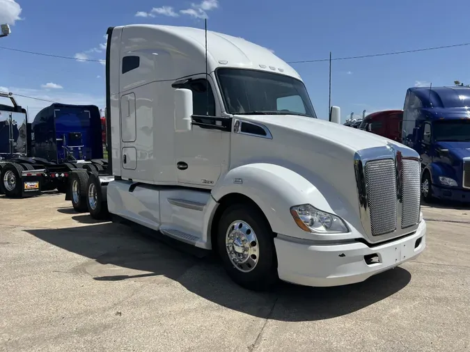 2021 Kenworth T680