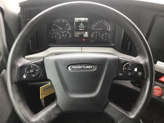 2019 FREIGHTLINER CA126