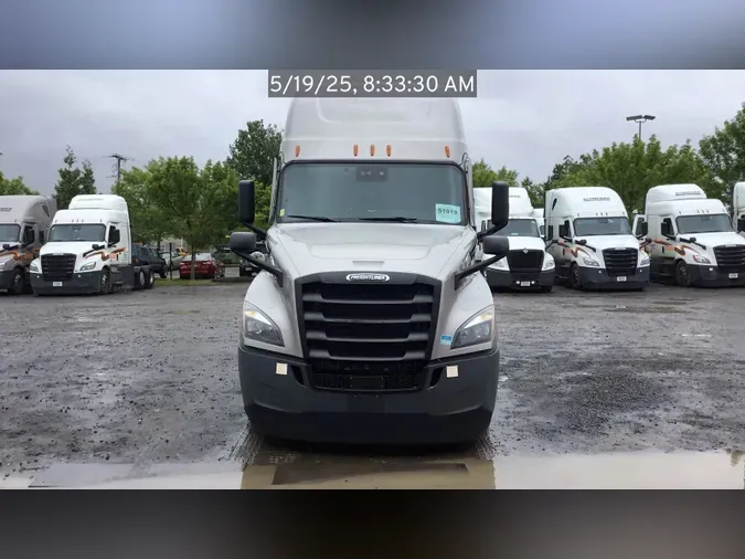 2021 Freightliner Cascadia