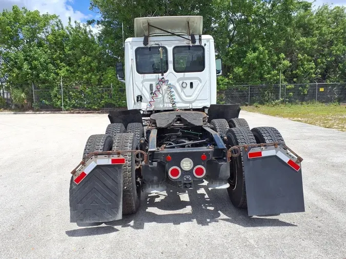 2019 FREIGHTLINER/MERCEDES NEW CASCADIA PX126641a4ad753e0b8728ecf9187bd79d28246