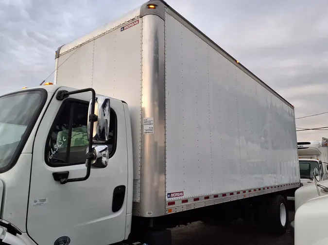 2017 FREIGHTLINER/MERCEDES M2 106