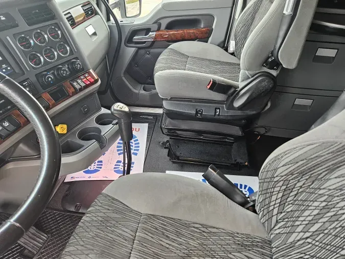 2022 Kenworth T6801a50d5bd3bc1b82f627d3d18095849a1