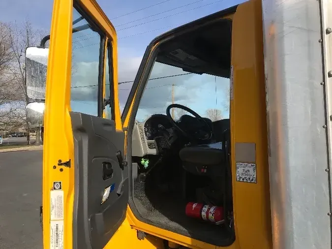 2019 International 4300