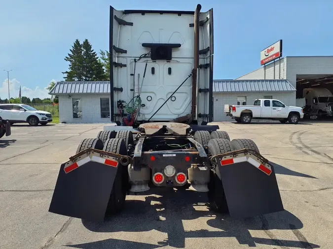 2019 FREIGHTLINER CASCADIA 125